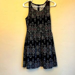 Xhilaration mid thigh length dress with unique pattern